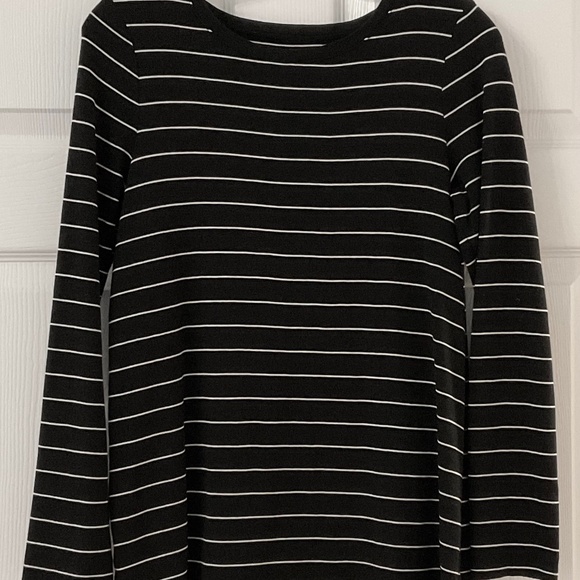 J.Jill Long Sleeve Pima Cotton Tee - Picture 1 of 5